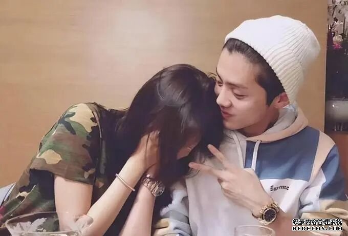 鹿晗当众为他人庆生 鹿晗关晓彤还在一起吗现在?(5)