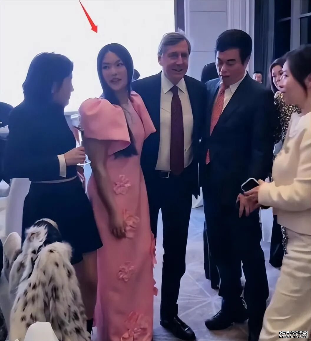 �����Ů�����?Ů����16�� ���������� �γ�������Ȧ��Ӳ��(3)